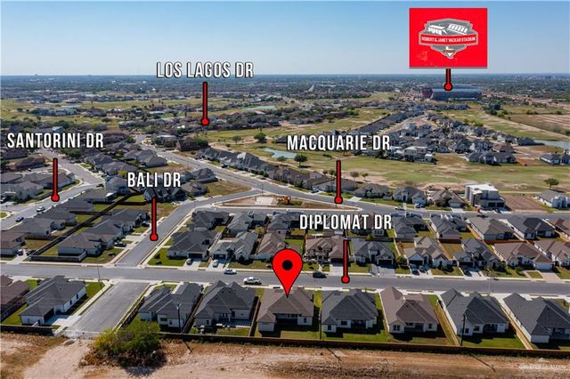 1912 Diplomat Drive, Edinburg, TX 78542