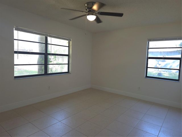 10410 N OJUS DRIVE, Tampa, FL 33617