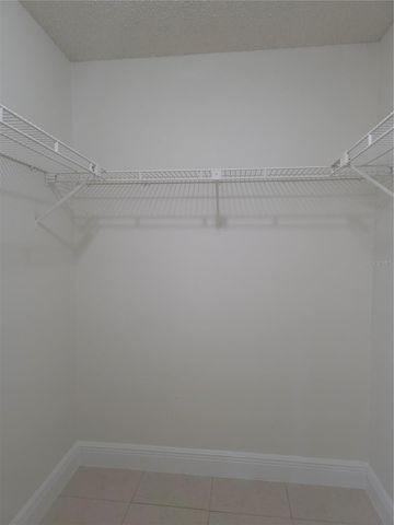 10410 N OJUS DRIVE, Tampa, FL 33617