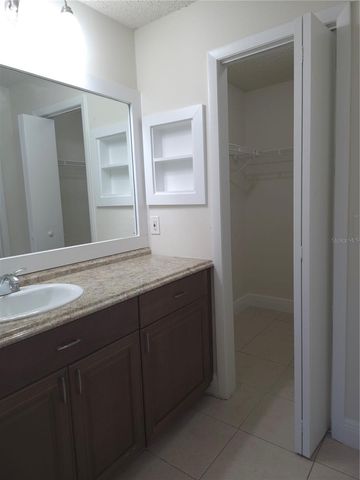 10410 N OJUS DRIVE, Tampa, FL 33617