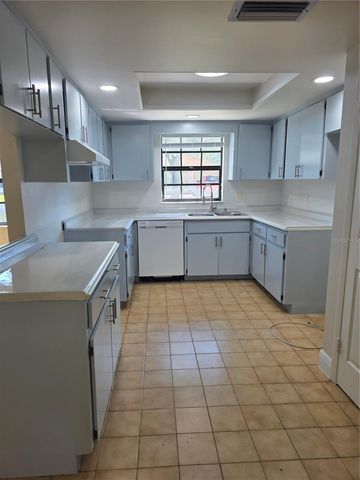 10410 N OJUS DRIVE, Tampa, FL 33617