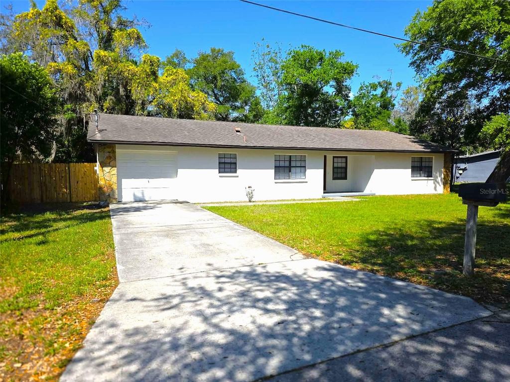 10410 N OJUS DRIVE, Tampa, FL 33617