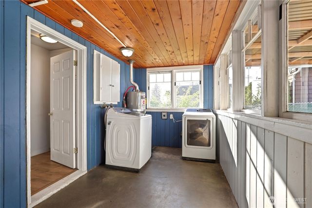 1519 N Callow Avenue, Bremerton, WA 98312