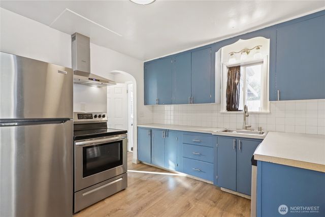 1519 N Callow Avenue, Bremerton, WA 98312