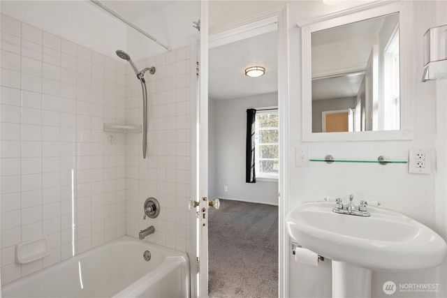 1519 N Callow Avenue, Bremerton, WA 98312