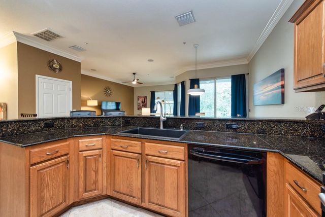 1430 MANATEE CIRCLE, Tarpon Springs, FL 34689