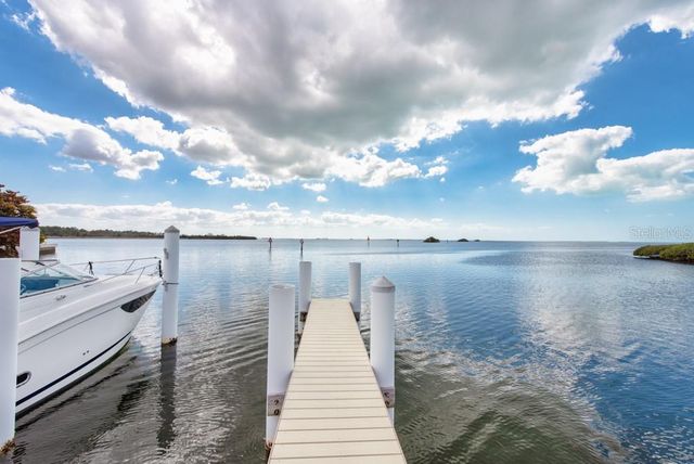 1430 MANATEE CIRCLE, Tarpon Springs, FL 34689