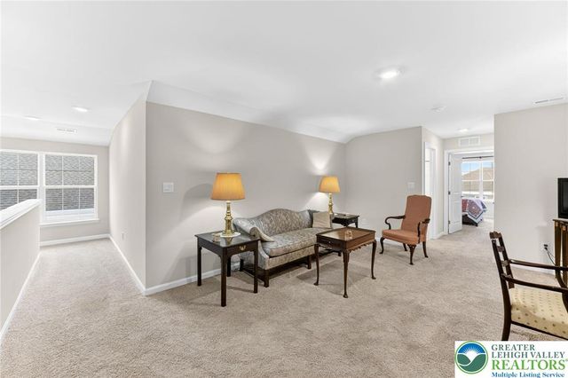 7903 Keystone Drive, Upper Macungie Twp, PA 18031