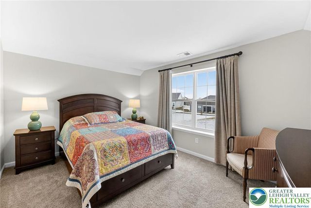 7903 Keystone Drive, Upper Macungie Twp, PA 18031