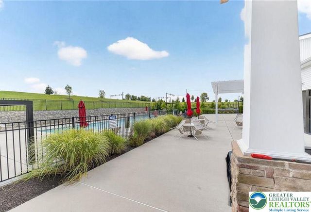 7903 Keystone Drive, Upper Macungie Twp, PA 18031