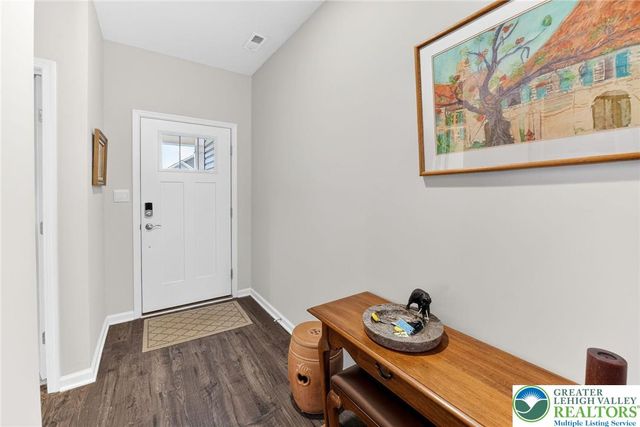 7903 Keystone Drive, Upper Macungie Twp, PA 18031