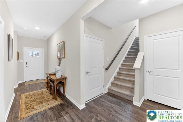 7903 Keystone Drive, Upper Macungie Twp, PA 18031