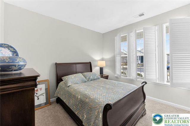 7903 Keystone Drive, Upper Macungie Twp, PA 18031