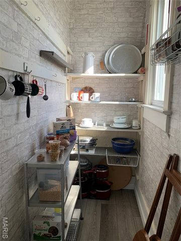 422 Stephen Avenue, Greenville, IL 62246