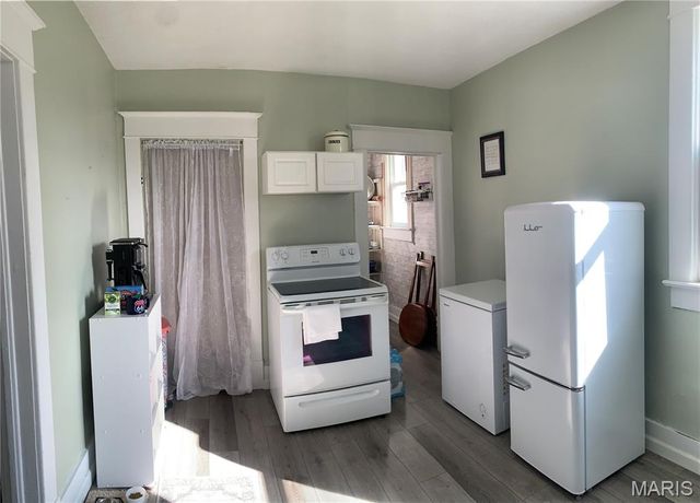 422 Stephen Avenue, Greenville, IL 62246