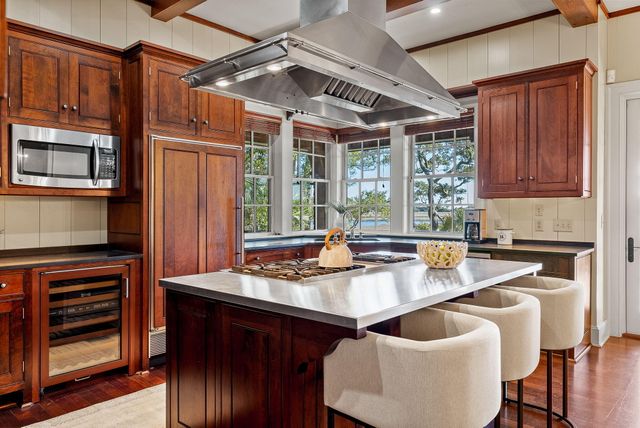 10 Summer Islands Lane, Kiawah Island, SC 29455