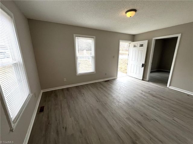 1001 Lane Street, Reidsville, NC 27320