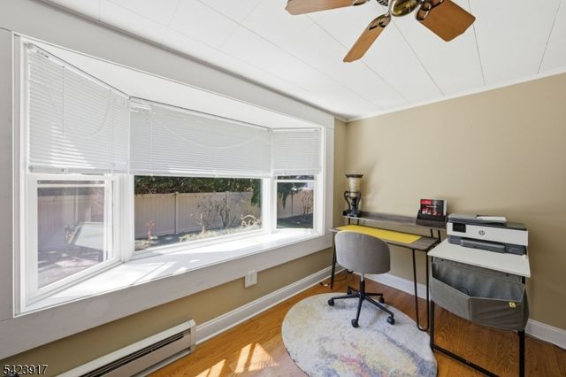 964 Crescent Dr, Rahway City, NJ 07065