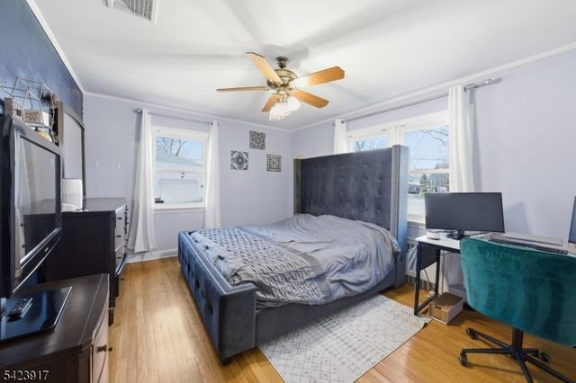 964 Crescent Dr, Rahway City, NJ 07065