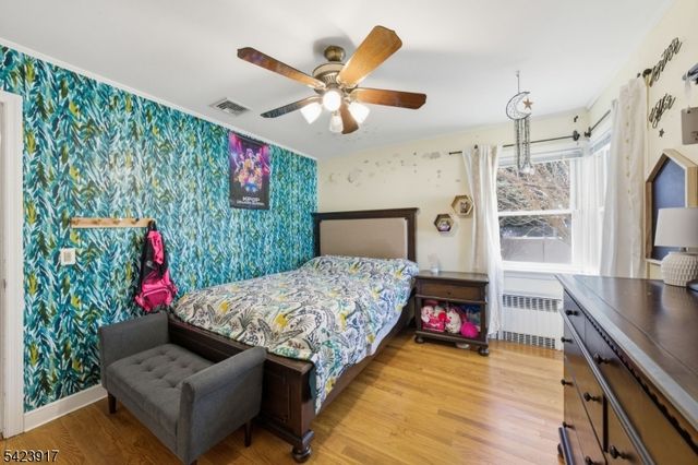 964 Crescent Dr, Rahway City, NJ 07065