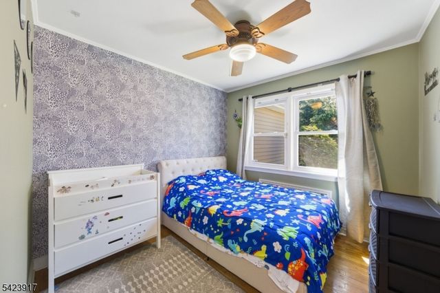 964 Crescent Dr, Rahway City, NJ 07065