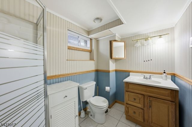 964 Crescent Dr, Rahway City, NJ 07065