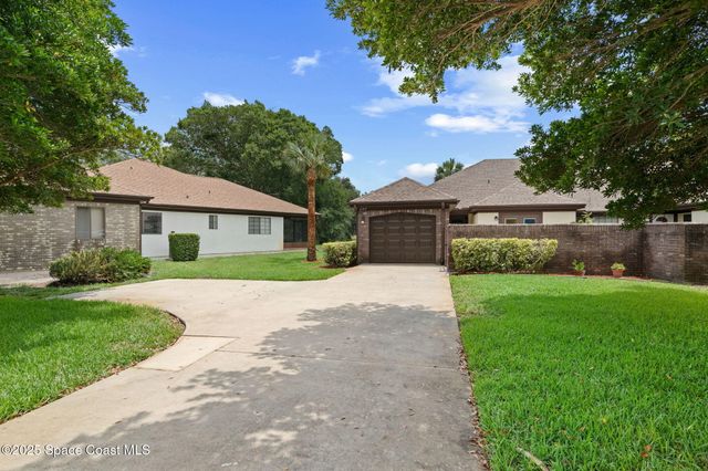 2147 Kings Cross Street, Titusville, FL 32796