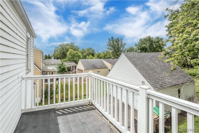 782 Beach Rd Road, Cheektowaga, NY 14225