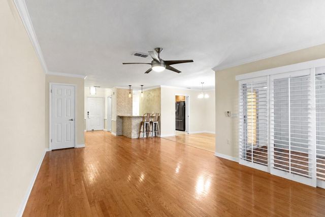 618 MAPLE OAK CIRCLE 108, Altamonte Springs, FL 32701