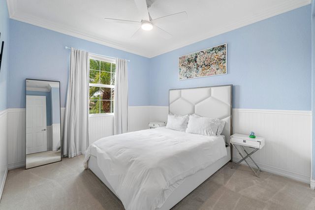 8300 Calabria Lakes Drive, Boynton Beach, FL 33473