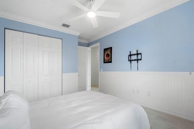 8300 Calabria Lakes Drive, Boynton Beach, FL 33473