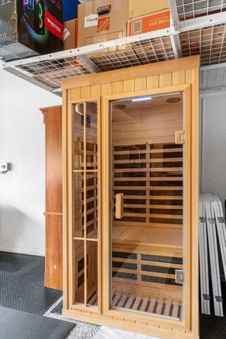 8300 Calabria Lakes Drive, Boynton Beach, FL 33473