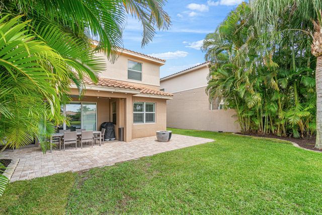 8300 Calabria Lakes Drive, Boynton Beach, FL 33473