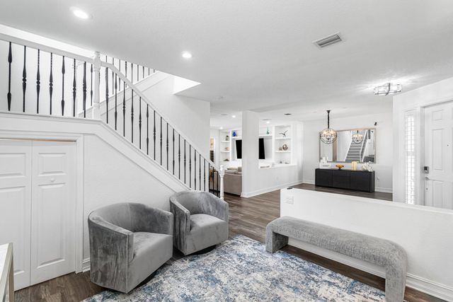 8300 Calabria Lakes Drive, Boynton Beach, FL 33473