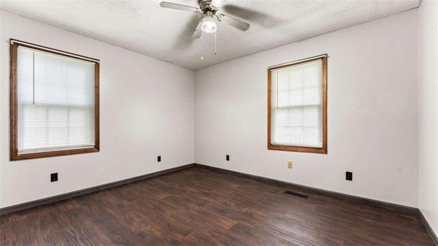 163 Portland Circle, Aragon, GA 30104