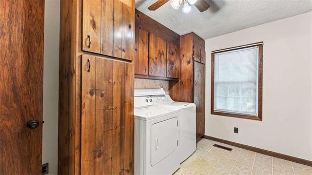 163 Portland Circle, Aragon, GA 30104