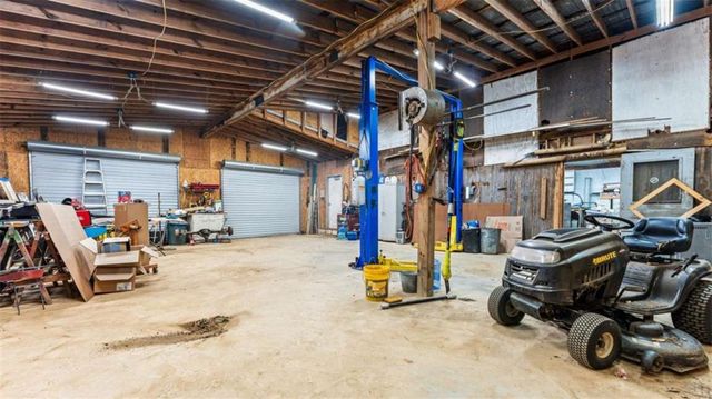 163 Portland Circle, Aragon, GA 30104