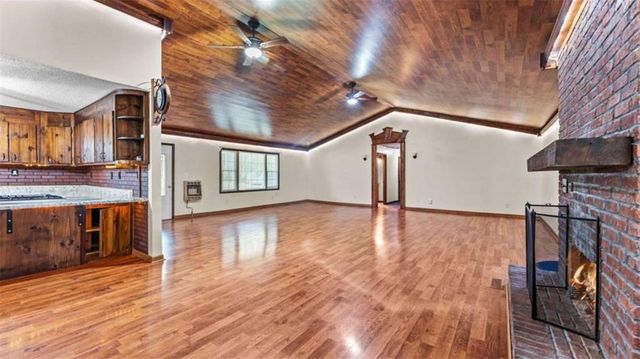 163 Portland Circle, Aragon, GA 30104