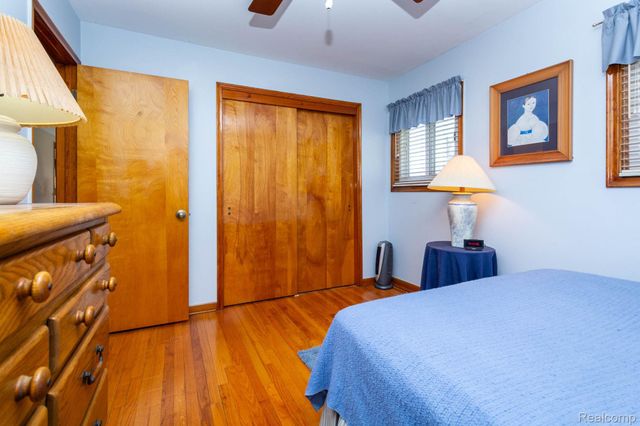 16717 Windermere Circle, Southgate, MI 48195