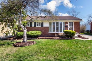16717 Windermere Circle, Southgate, MI 48195