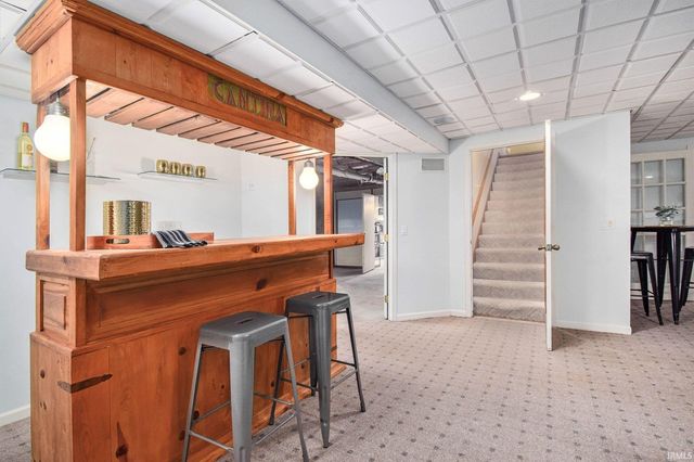 1317 E Island View Drive, Warsaw, IN 46580