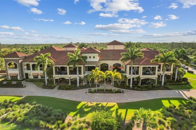 9830 Giaveno CIR 1622, Naples, FL 34113