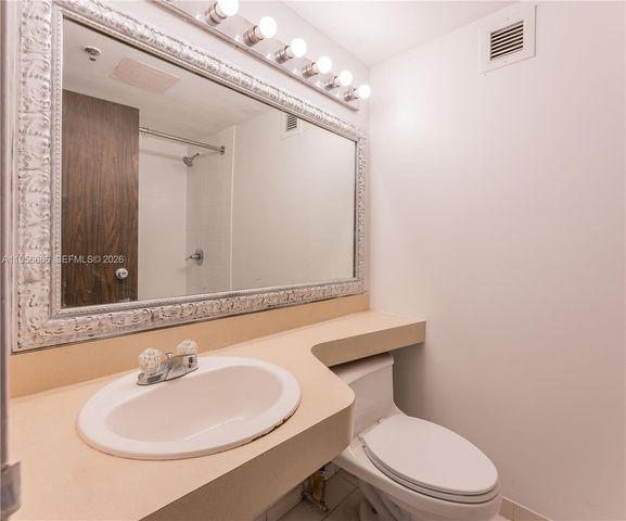 16450 NW 2nd Ave 103, Miami, FL 33169