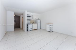 16450 NW 2nd Ave 103, Miami, FL 33169