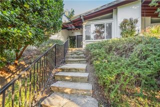 13132 Barrett Hill, Santa Ana, CA 92705