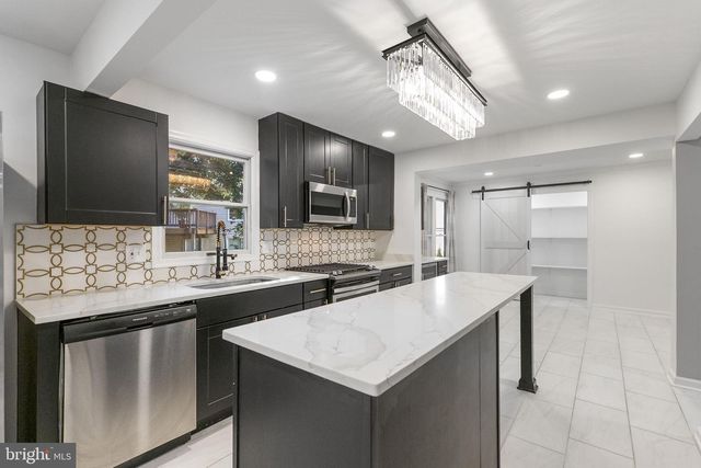 11906 LEATHERBARK WAY, Germantown, MD 20874
