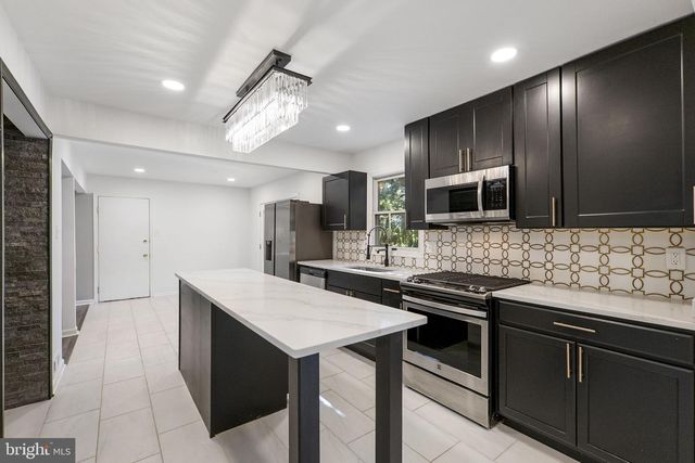 11906 LEATHERBARK WAY, Germantown, MD 20874
