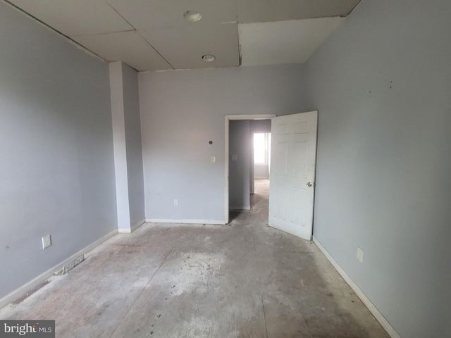 3503 W FRANKLIN ST, Baltimore, MD 21229