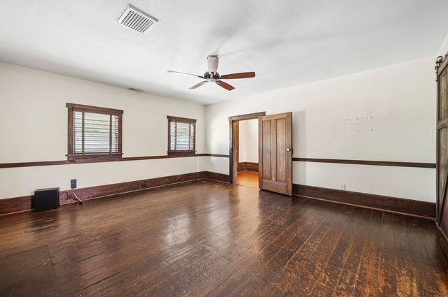 212 W Main Street, Midway, KY 40347