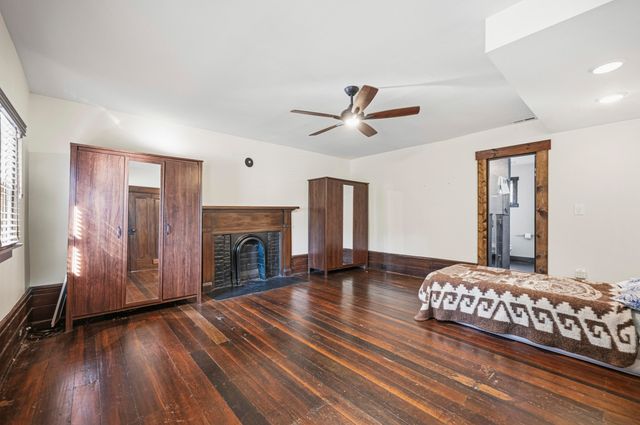 212 W Main Street, Midway, KY 40347